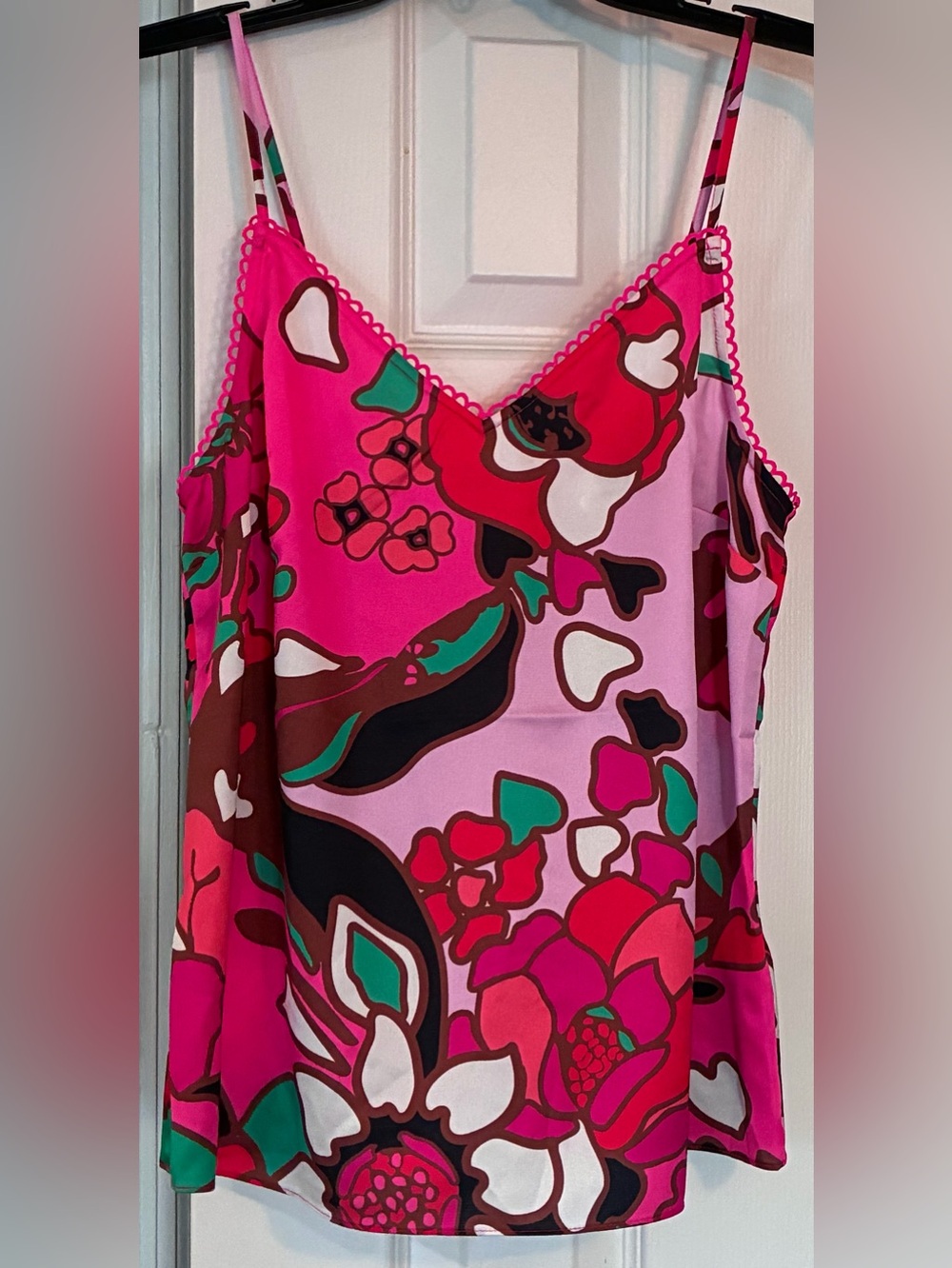Ted Baker Piñata Print Cami. Size US 4-6(TB Sz 2). NWT. Beautiful BrightAbstract